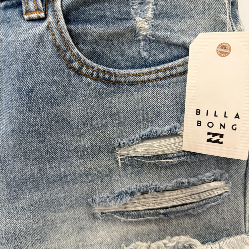 Billabong - Drift Away Denim Raw Hem Distressed Shorts - 2inch Inseam - 30 - Picture 5 of 9